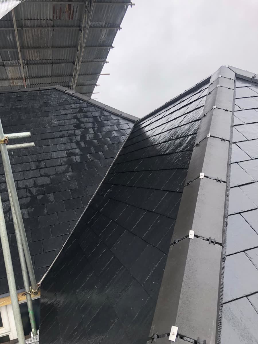 Slate valley being formed in Stoke Bishop